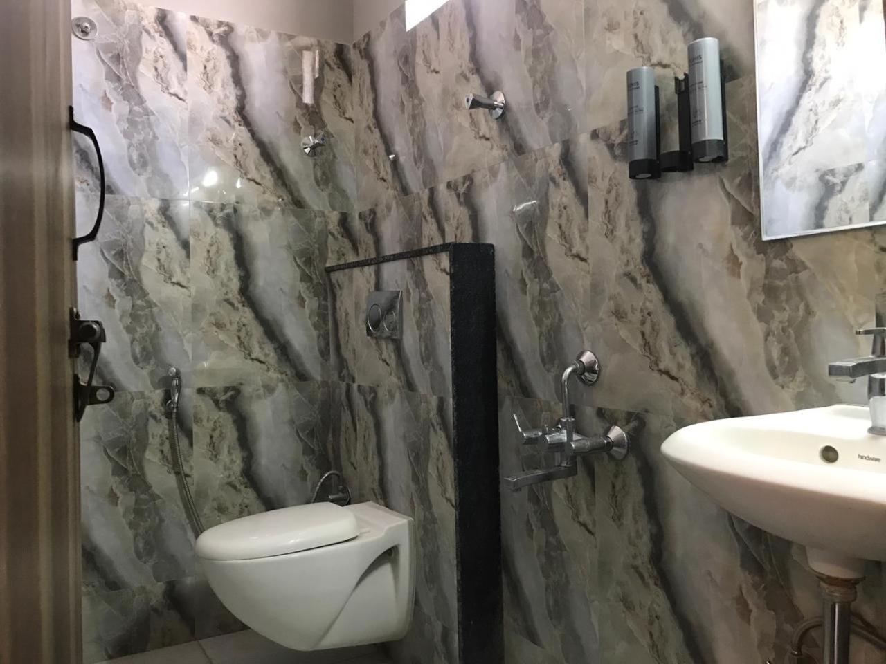 Hotel Gateway Suites Bangalore Airport Yelahanka 外观 照片